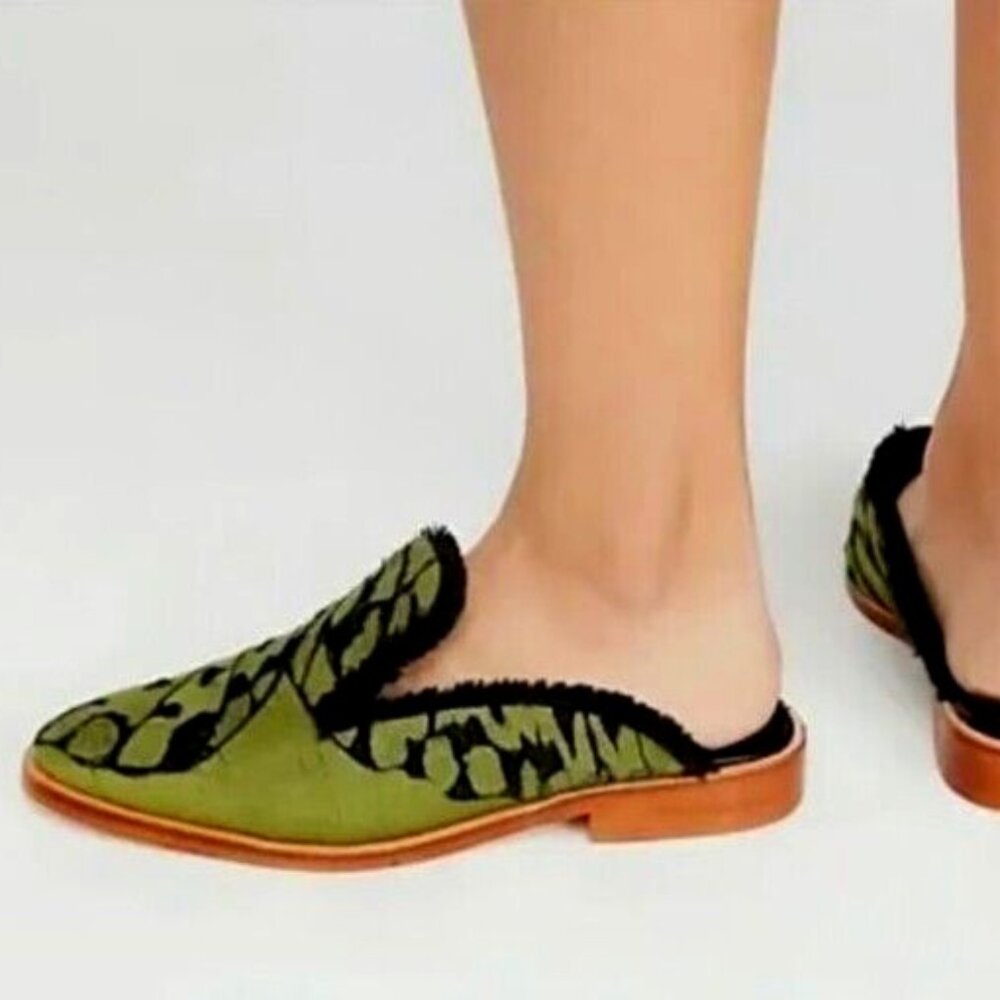 NWT Free People Butterfly Effect Faux Fur Mule size 37